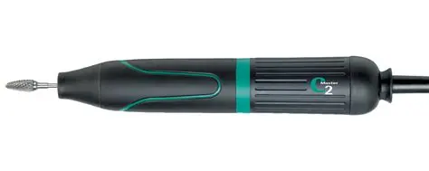 Stück mit Kabel Stück mit Kabel