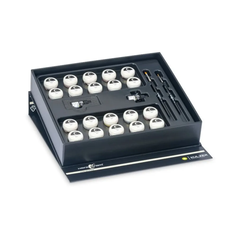 Gingiva Set 20 x 2 ml 2D & 3D Paste, 3 ml Glaze, 2 ml Liquid Cal, 2 x Pinsel, Shade Guide Gingiva Set 20 x 2 ml 2D & 3D Paste, 3 ml Glaze, 2 ml Liquid Cal, 2 x Pinsel, Shade Guide