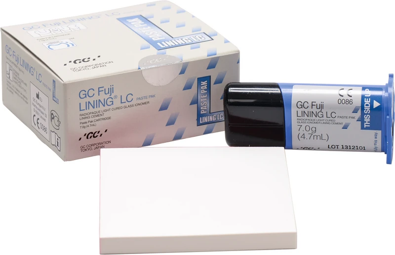 Packung 7 g Paste, 1 Anmischplatte